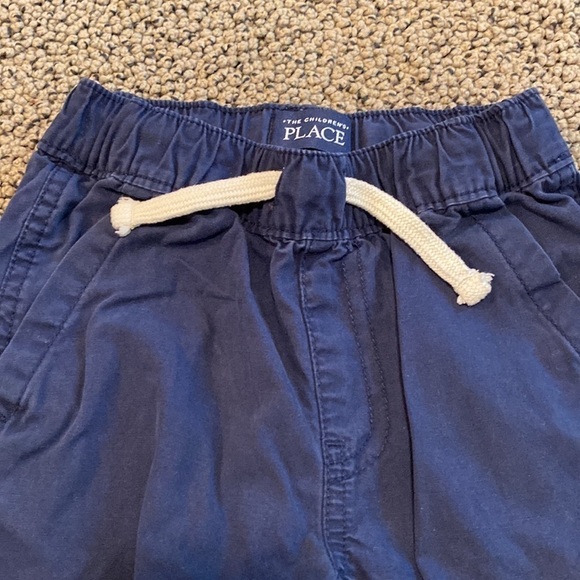 Children’s Place Short Sleeved Shirt & Roll Up Pants Size 3T- Like New - Picture 6 of 8